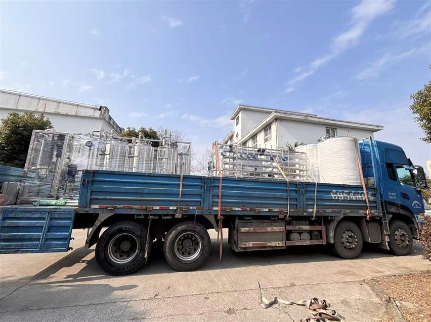 純化水設備+儲罐