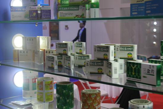 老百姓、益丰药房等披露2026一季报，利润增速均高于营收增速