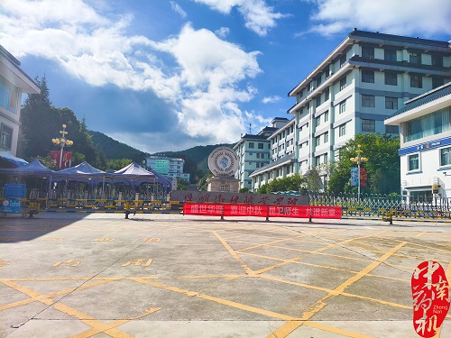 工程师国庆奋战昆明卫职院，全力护航云南省技能大赛