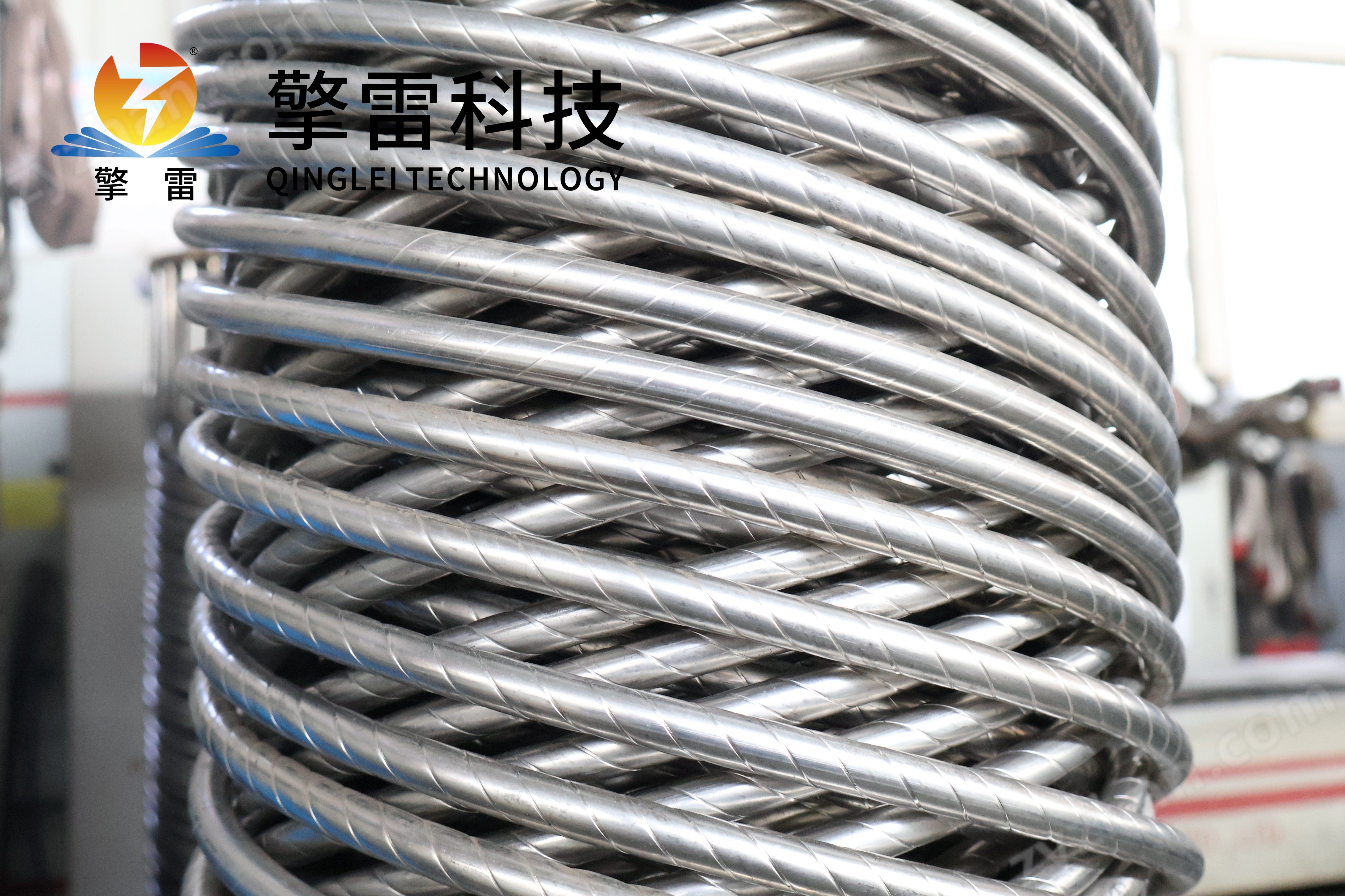 IMG_2155.JPG 甲醇纏繞螺旋管換熱器環(huán)保